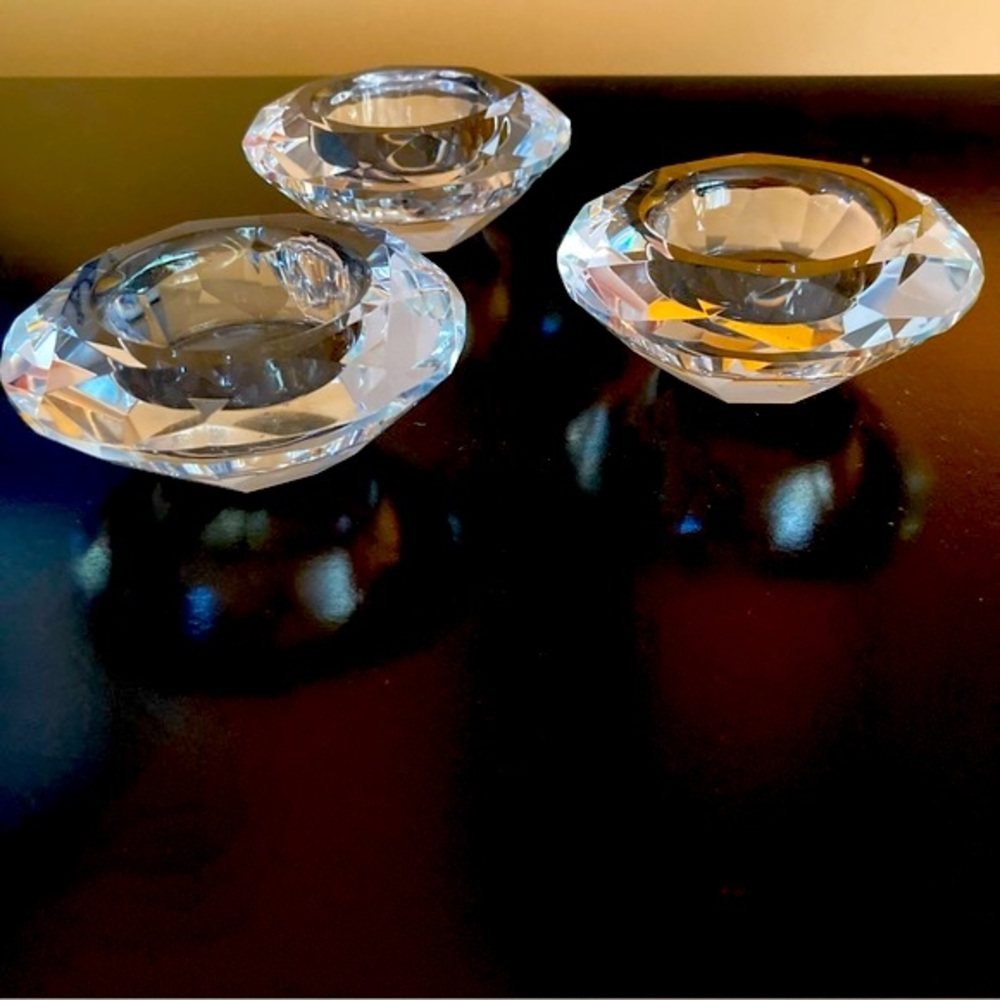 NWOT Set of 3 Crystal Glass Tea-light Holder. - Picture 4 of 6